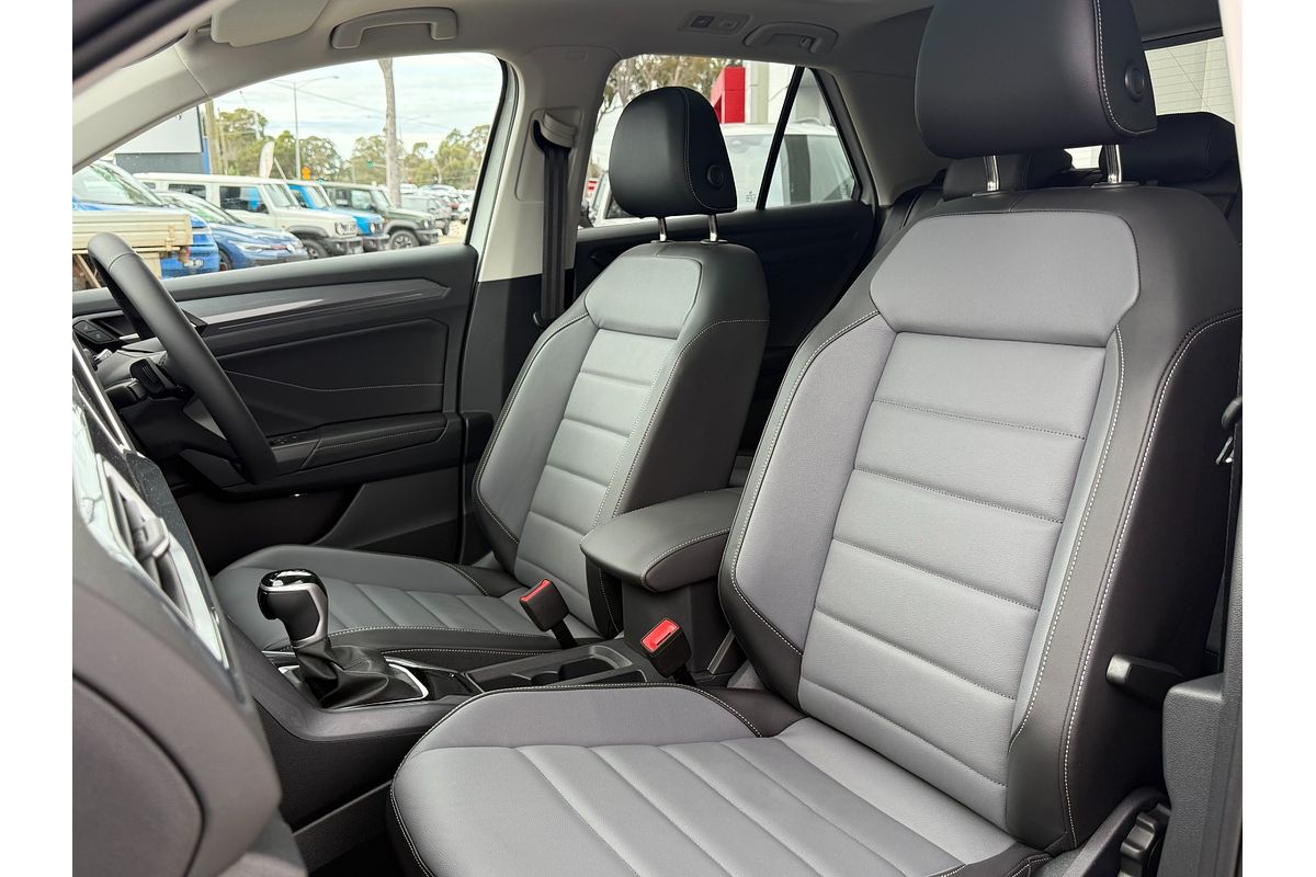 2025 Volkswagen T-Roc 110TSI Style D11