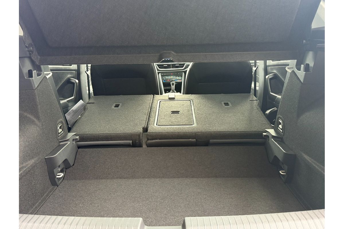 2025 Volkswagen T-Roc 110TSI Style D11
