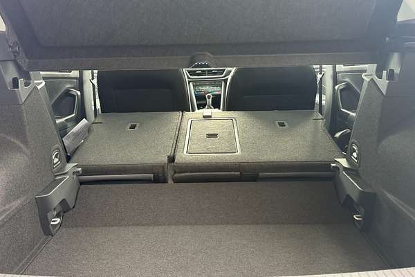 2025 Volkswagen T-Roc 110TSI Style D11
