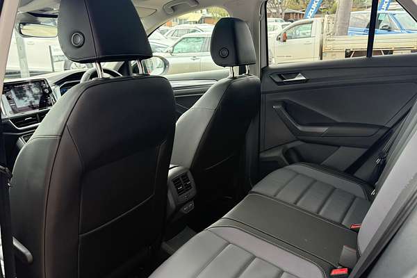 2025 Volkswagen T-Roc 110TSI Style D11