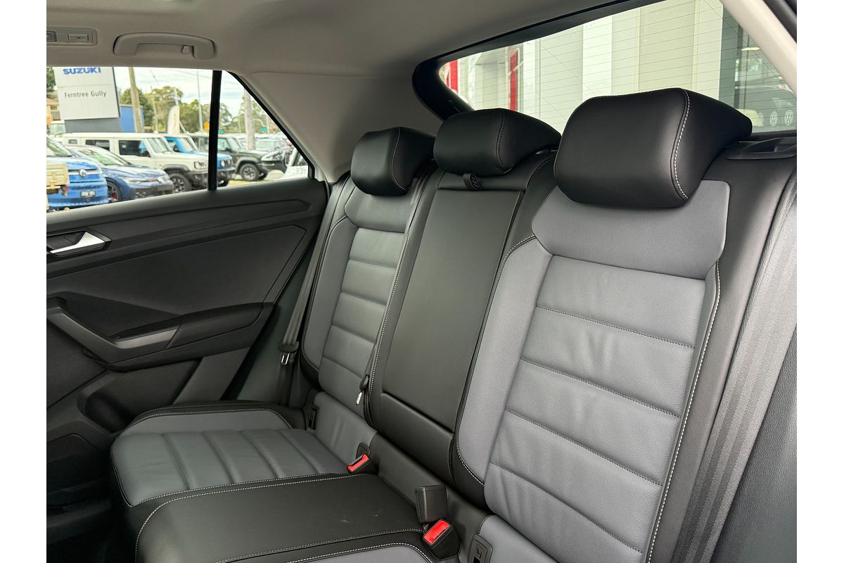 2025 Volkswagen T-Roc 110TSI Style D11