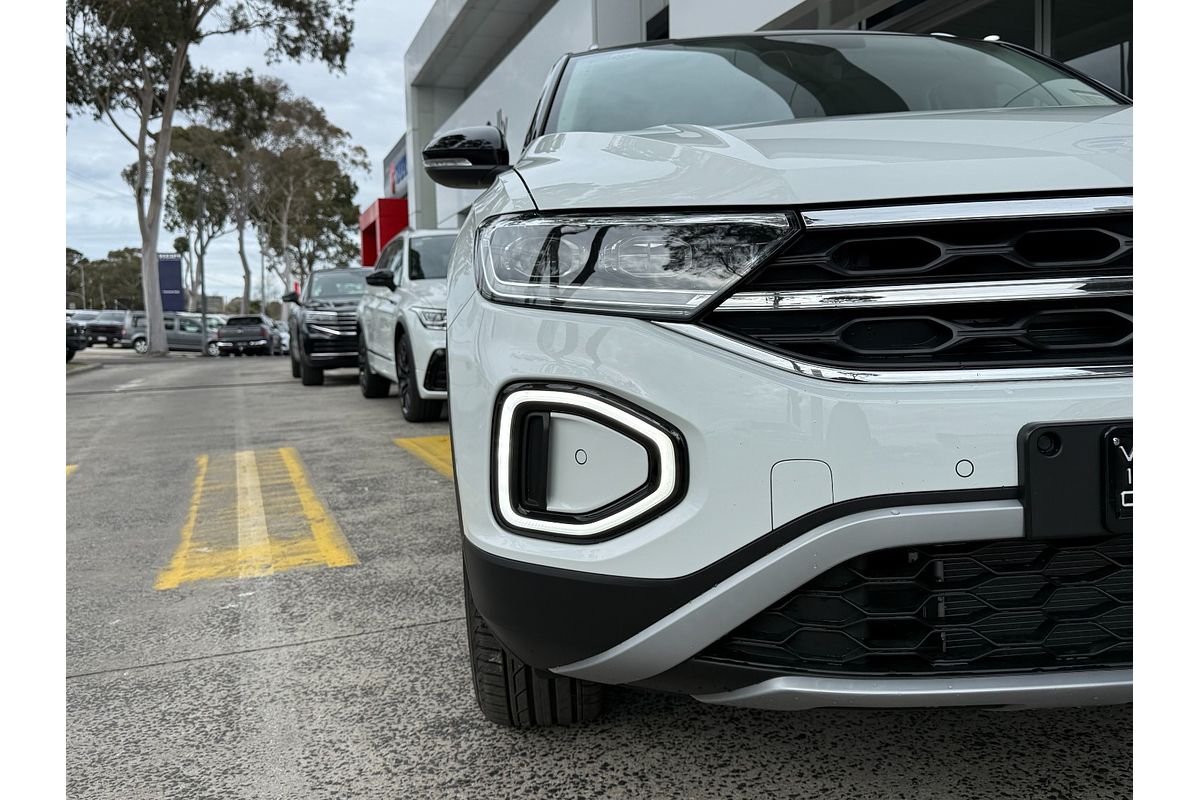 2025 Volkswagen T-Roc 110TSI Style D11