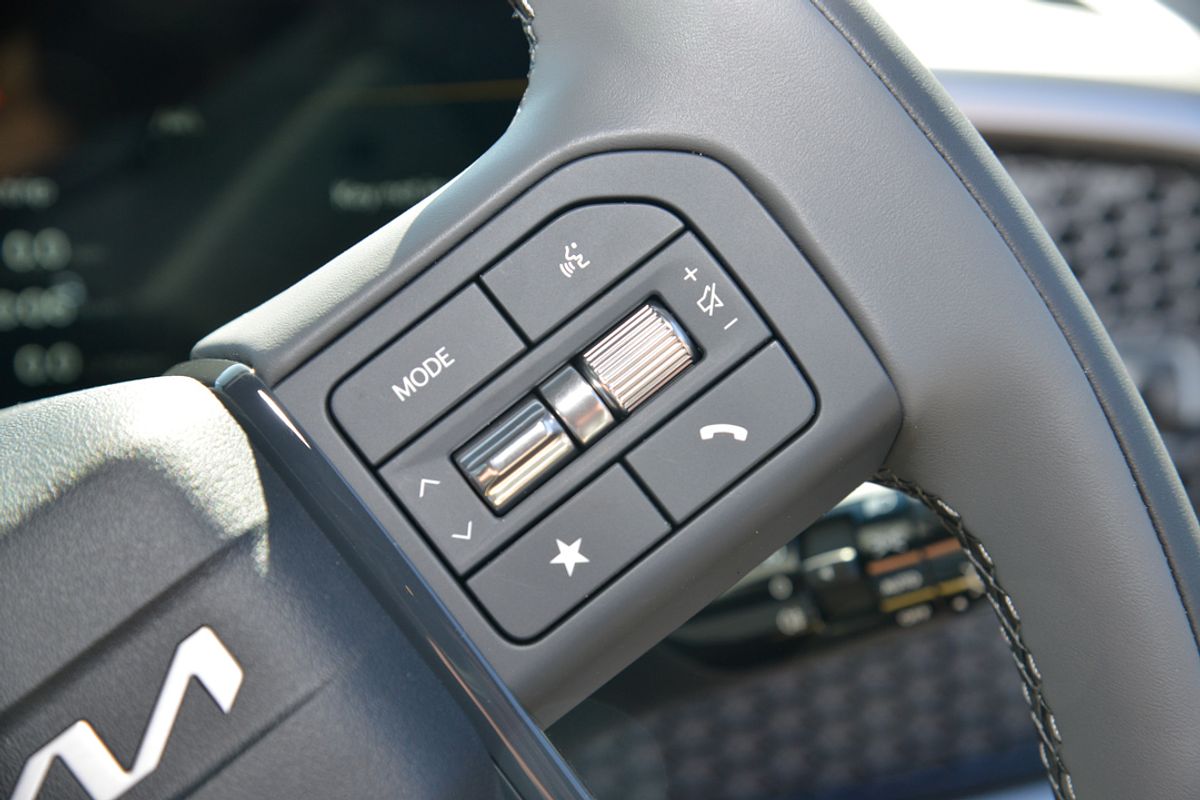 2025 Kia Tasman SX+ TK 4X4