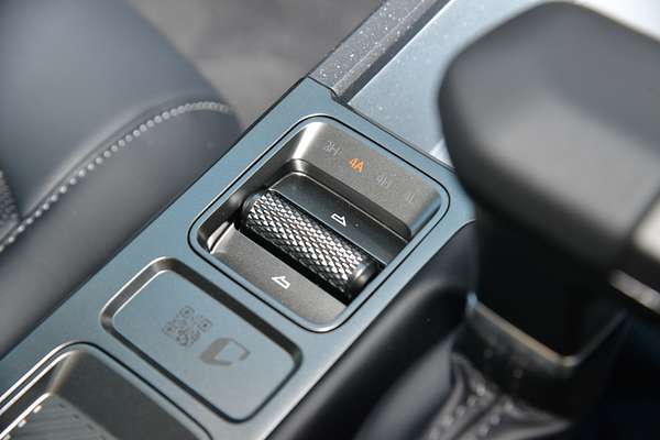 2025 Kia Tasman SX+ TK 4X4