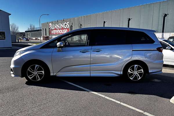 2017 Honda Odyssey VTi-L 5th Gen