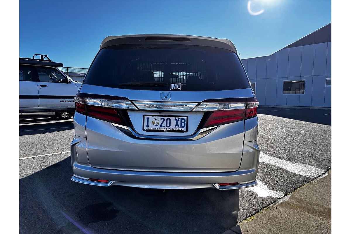 2017 Honda Odyssey VTi-L 5th Gen