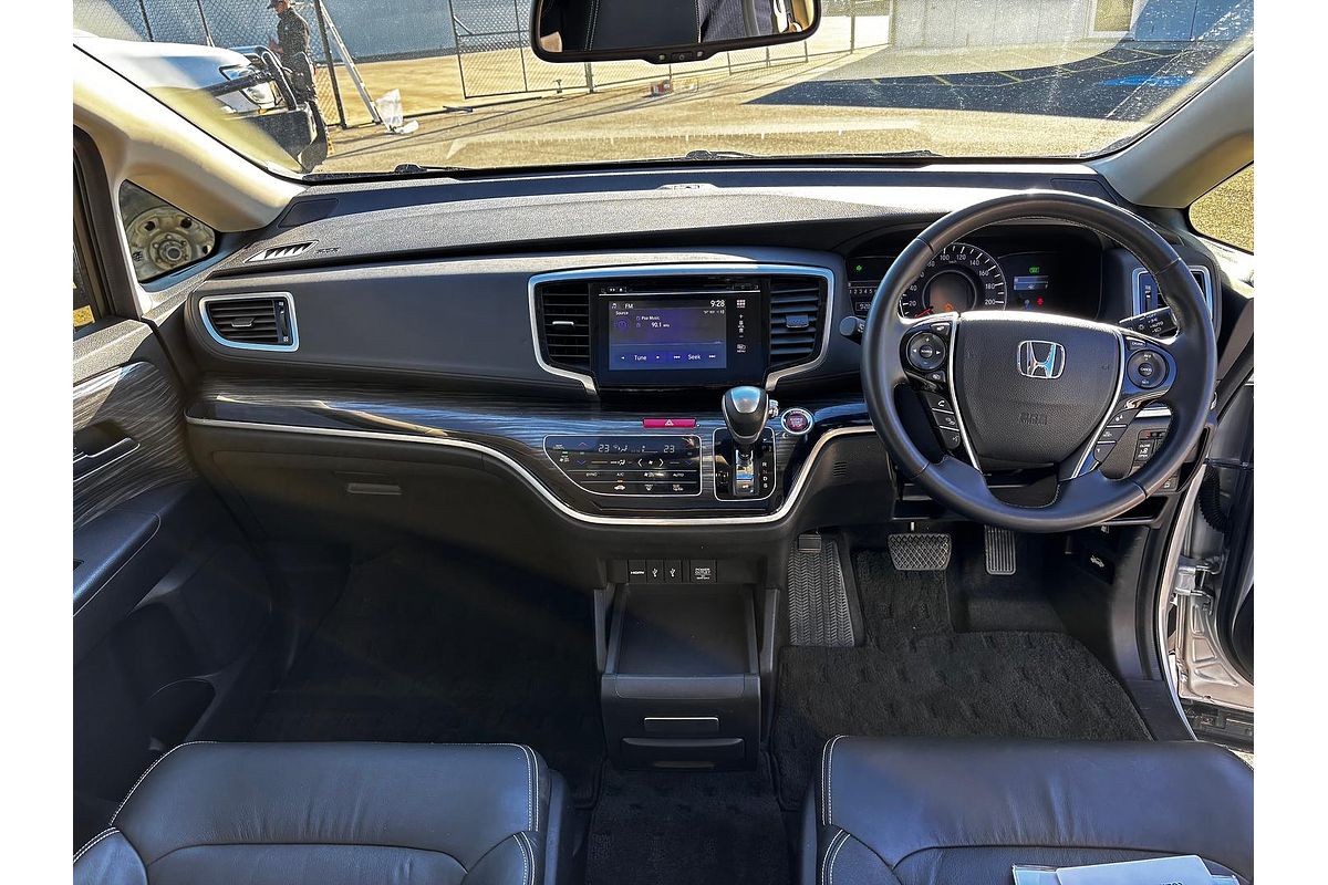 2017 Honda Odyssey VTi-L 5th Gen