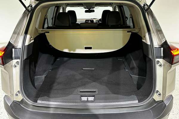 2023 Nissan X-TRAIL ST-L e-POWER T33