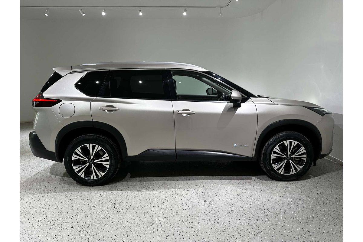 2023 Nissan X-TRAIL ST-L e-POWER T33