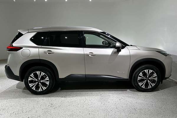 2023 Nissan X-TRAIL ST-L e-POWER T33