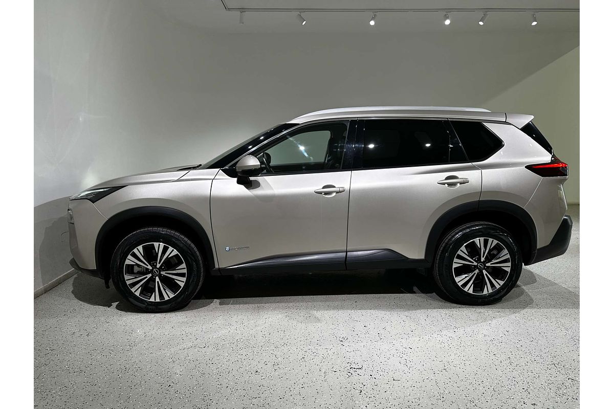 2023 Nissan X-TRAIL ST-L e-POWER T33
