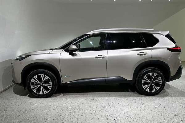 2023 Nissan X-TRAIL ST-L e-POWER T33
