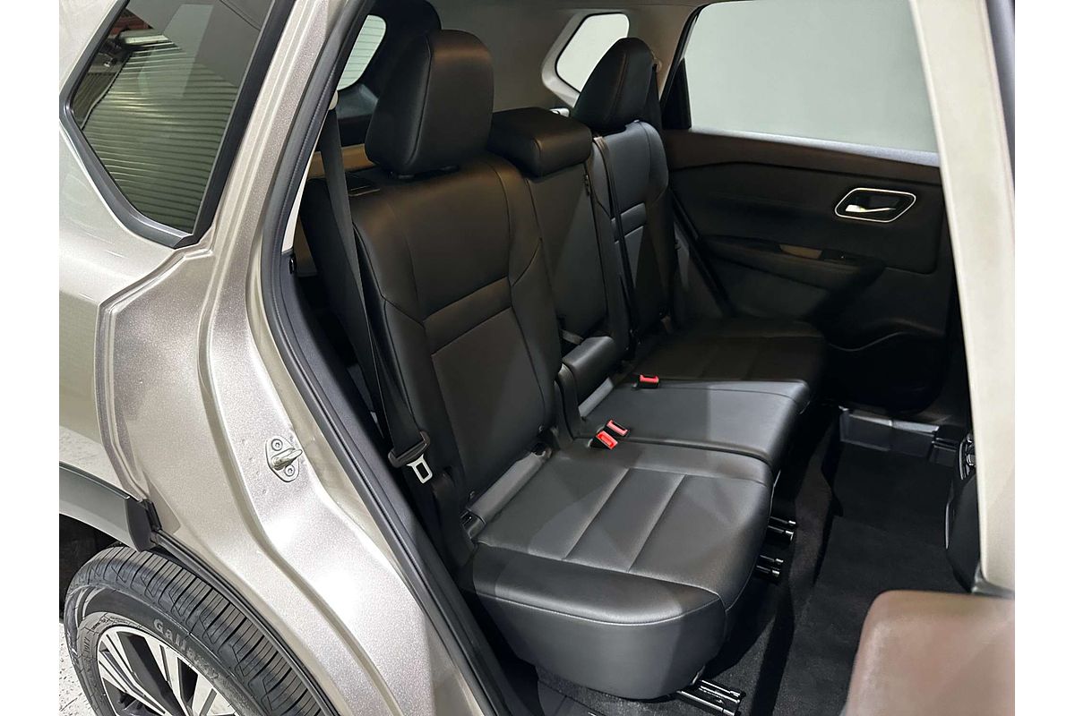 2023 Nissan X-TRAIL ST-L e-POWER T33