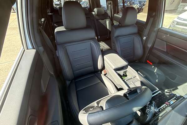 2025 Hyundai Santa Fe Calligraphy MX5.V1