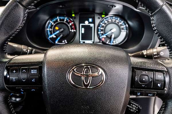 2024 Toyota Hilux Rogue 48V GUN126R 4X4