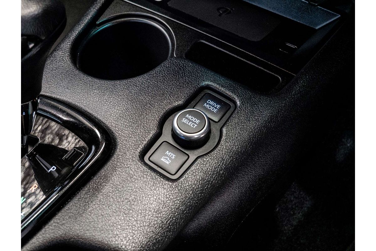 2024 Toyota Hilux Rogue 48V GUN126R 4X4