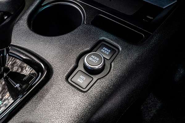 2024 Toyota Hilux Rogue 48V GUN126R 4X4