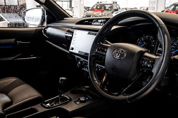 2024 Toyota Hilux Rogue 48V GUN126R 4X4
