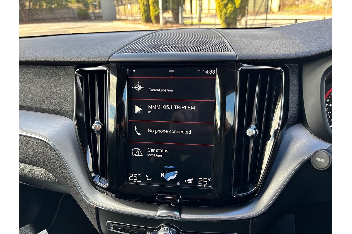 2020 Volvo XC60 T5 Momentum
