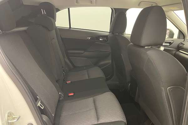 2024 Mitsubishi Eclipse Cross LS YB