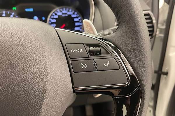 2024 Mitsubishi Eclipse Cross LS YB