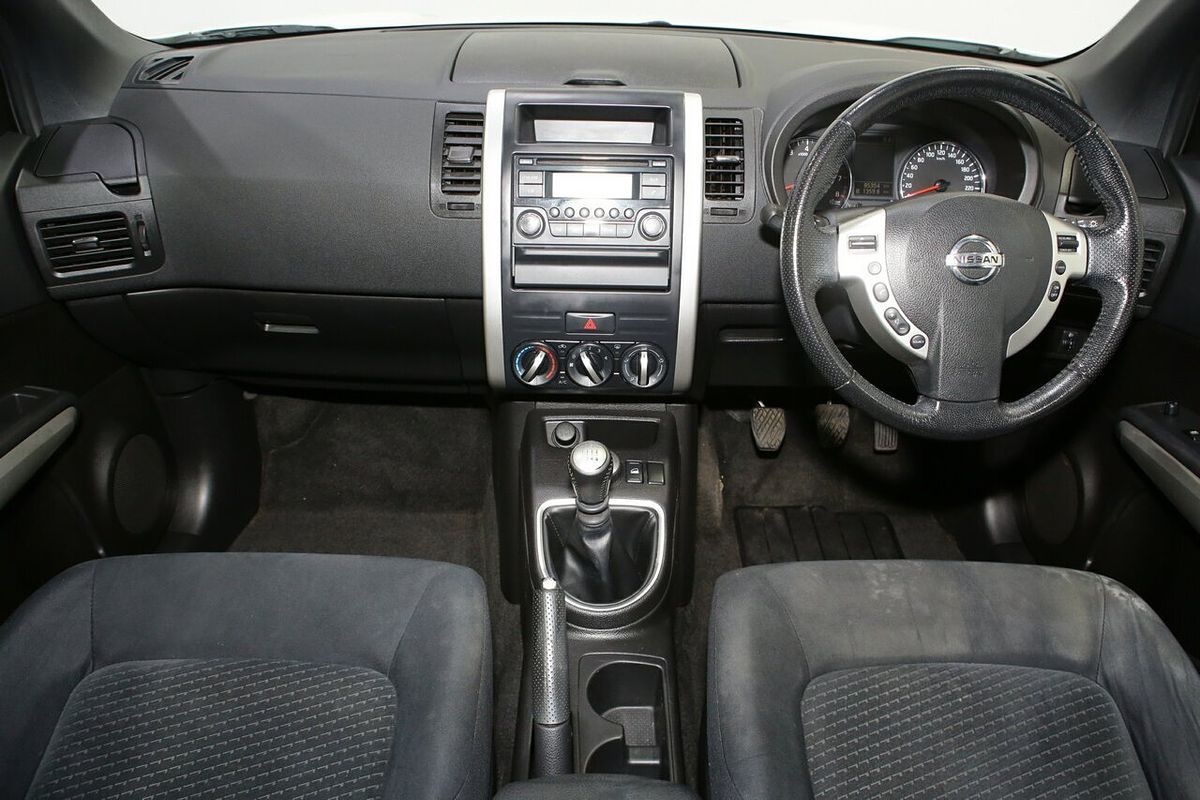 2013 Nissan X-TRAIL ST T31