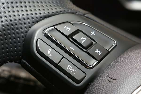 2024 MG ZS Excite AZS1