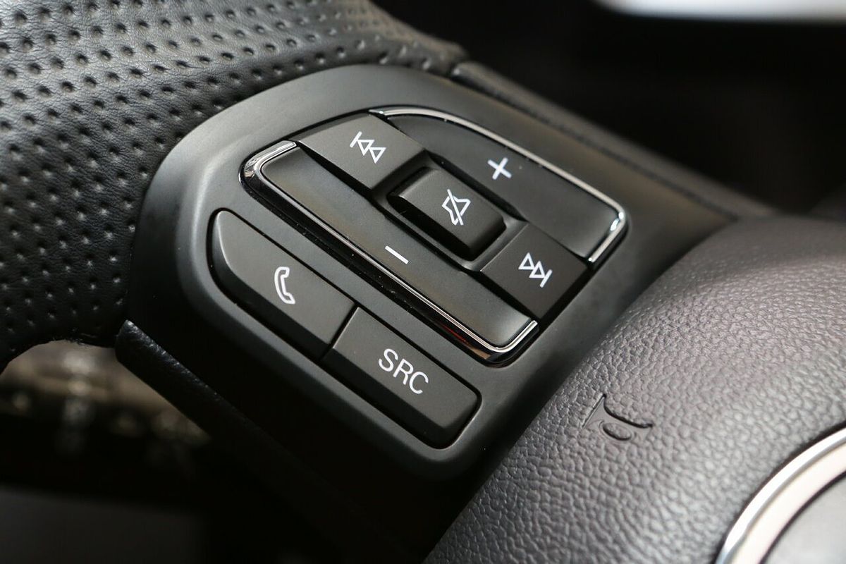 2024 MG ZS Excite AZS1
