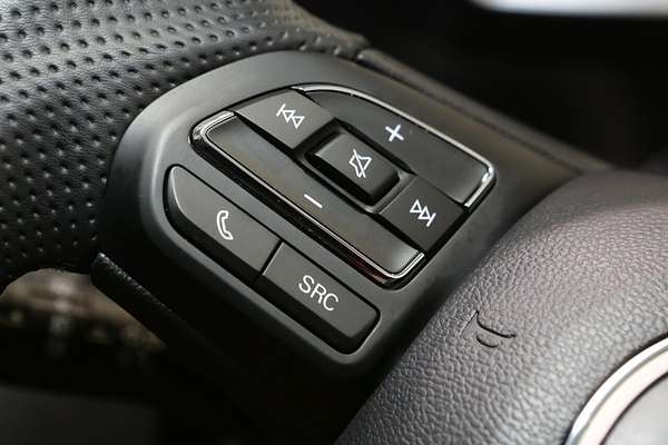 2024 MG ZS Excite AZS1