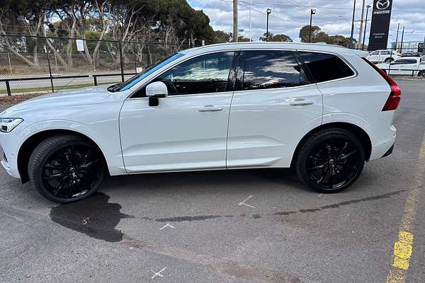 2020 Volvo XC60 T5 Momentum