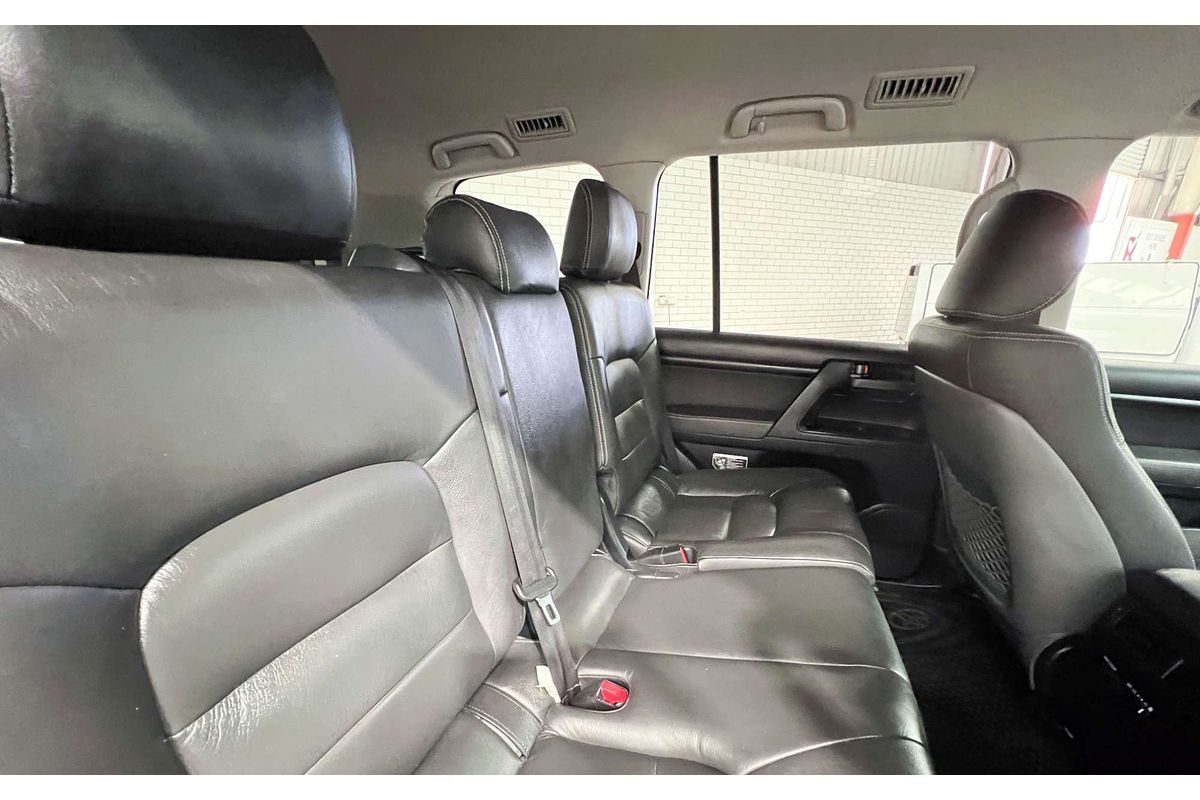 2018 Toyota Landcruiser GXL VDJ200R
