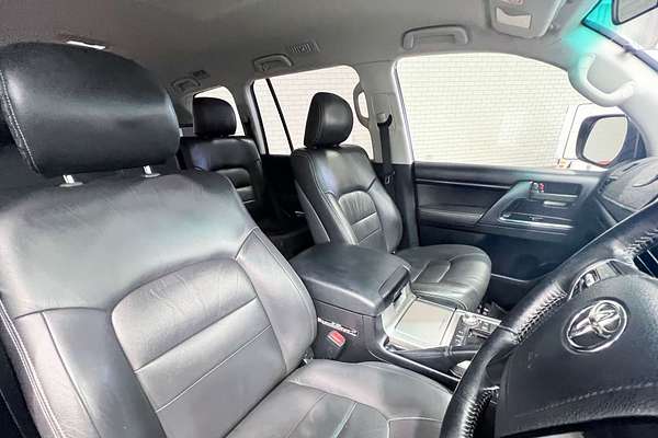 2018 Toyota Landcruiser GXL VDJ200R
