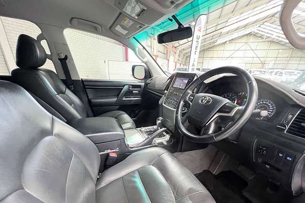 2018 Toyota Landcruiser GXL VDJ200R