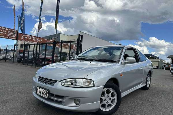 2002 Mitsubishi Lancer MR CE2