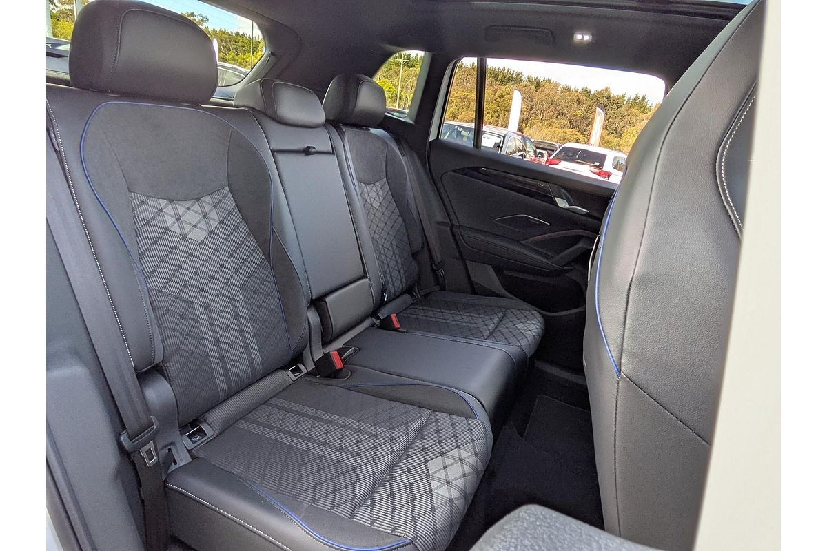 2025 Volkswagen Tiguan 150TSI R-Line CT