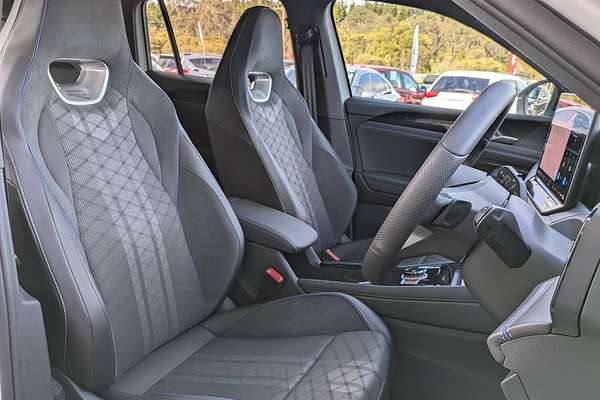 2025 Volkswagen Tiguan 150TSI R-Line CT
