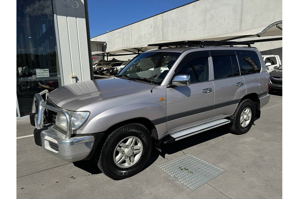 2003 Toyota Landcruiser GXL UZJ100R