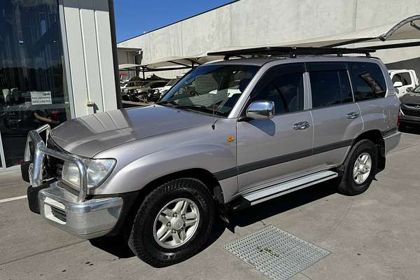 2003 Toyota Landcruiser GXL UZJ100R