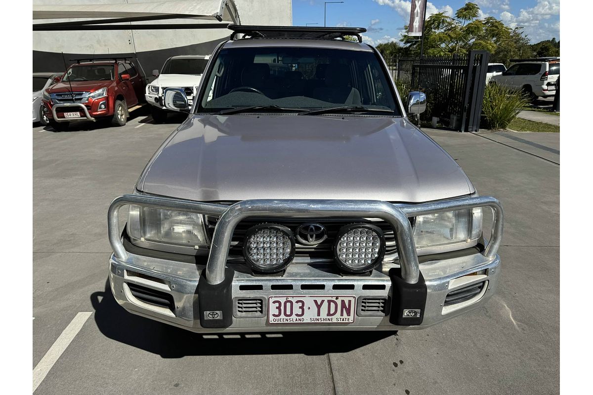 2003 Toyota Landcruiser GXL UZJ100R