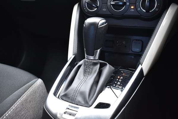 2024 Mazda 2 G15 Pure DJ Series