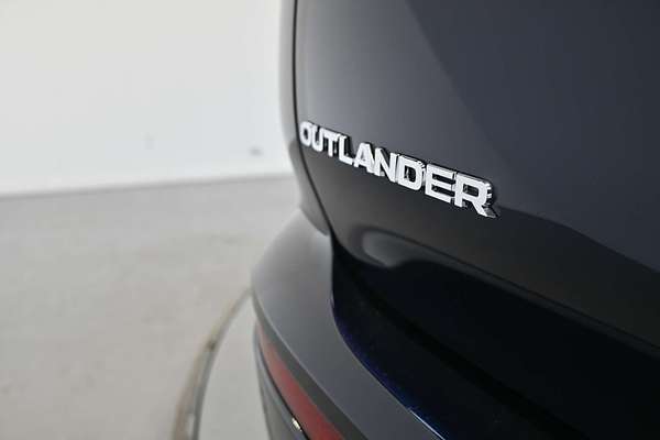 2025 Mitsubishi Outlander Aspire ZM