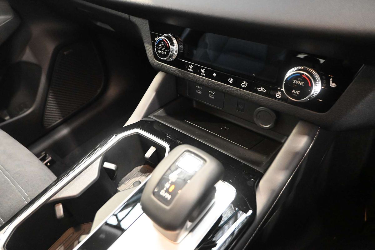 2025 Mitsubishi Outlander Aspire ZM