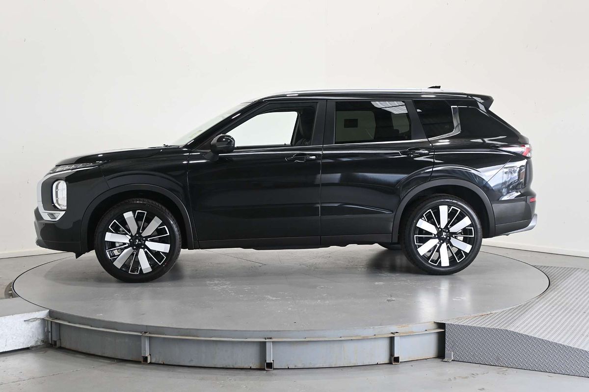 2025 Mitsubishi Outlander Aspire ZM