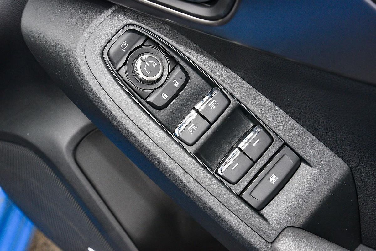 2025 Subaru Impreza 2.0S G6