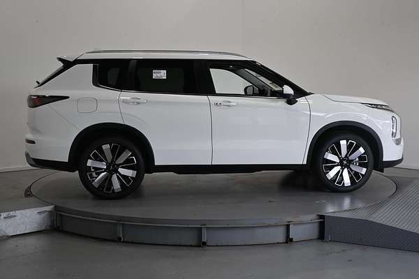 2025 Mitsubishi Outlander Aspire ZM