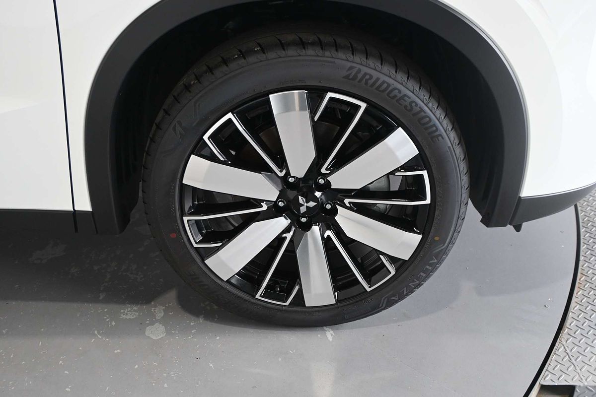 2025 Mitsubishi Outlander Aspire ZM