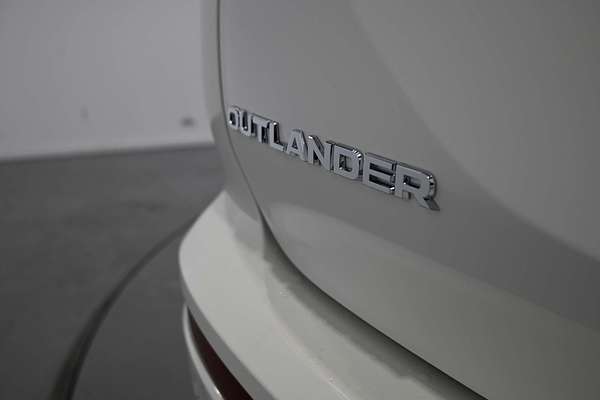 2025 Mitsubishi Outlander Aspire ZM