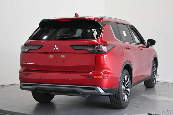 2025 Mitsubishi Outlander LS ZM