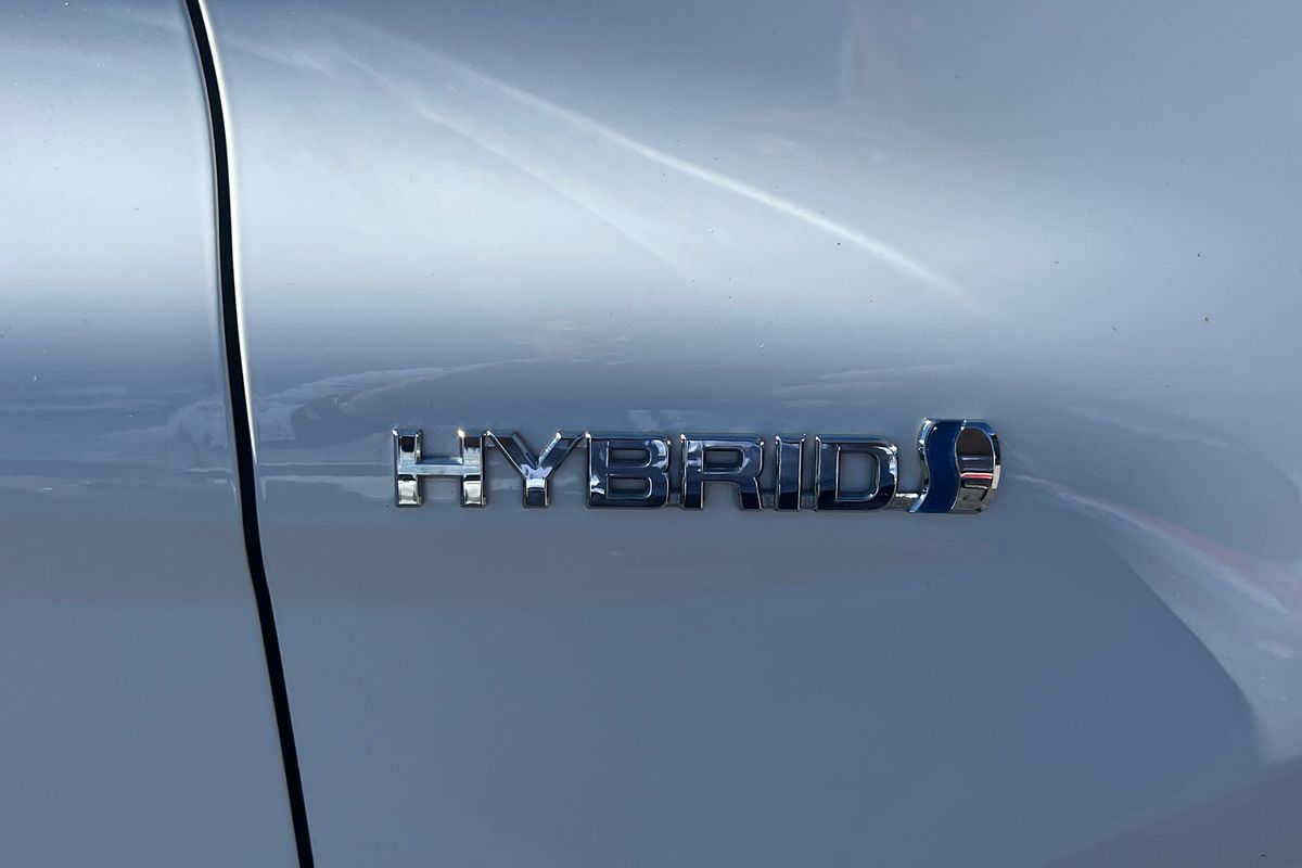 2022 Toyota Camry Ascent AXVH70R
