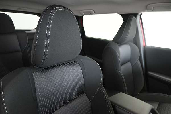 2025 Mitsubishi Outlander LS ZM